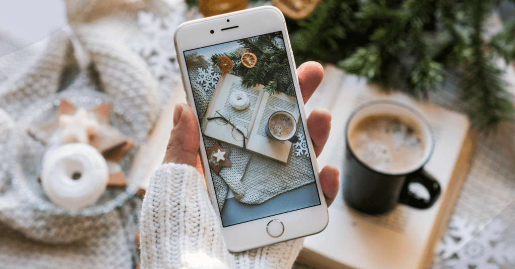 Flatlay fotografia je ďalší spôsob fotografovania produktu. Je obľúbená najmä na prezentáciu na sociálnych sieťach.